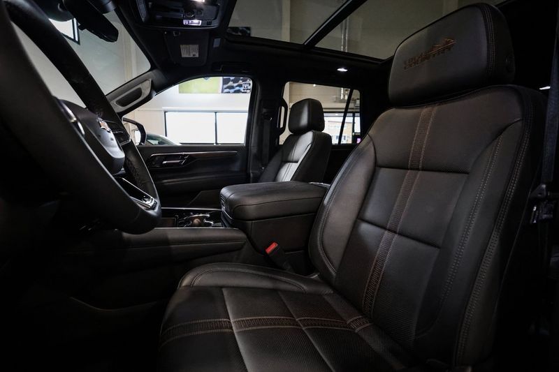 Chevrolet Tahoe bild 16