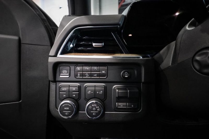 Chevrolet Tahoe bild 23