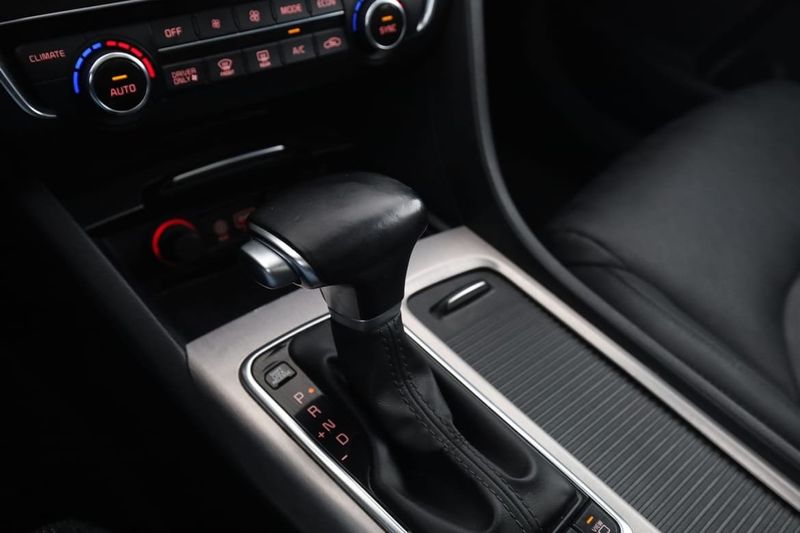 Kia Optima bild 28