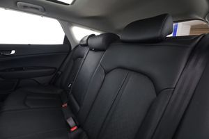 Kia Optima bild 15
