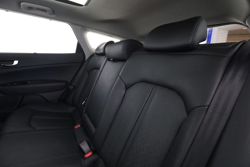Kia Optima bild 15