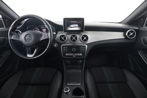 Mercedes CLA200 bild 13