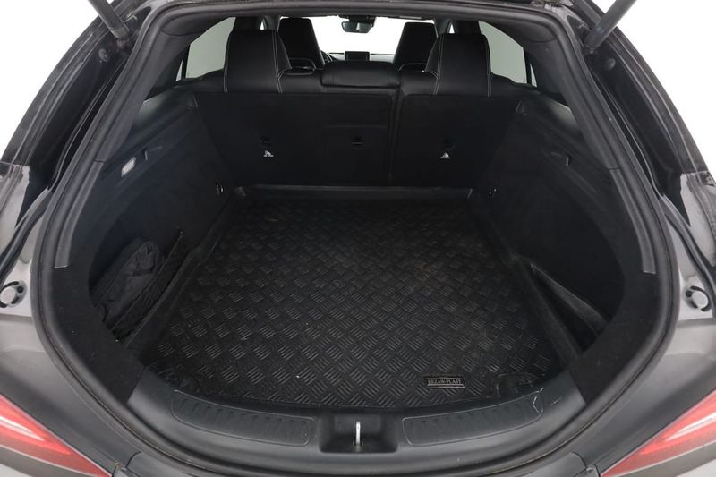 Mercedes CLA200 bild 18