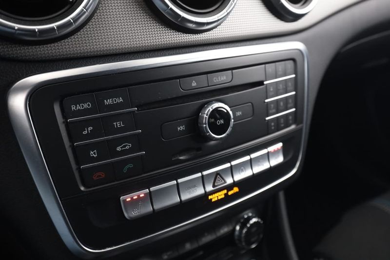 Mercedes CLA200 bild 25