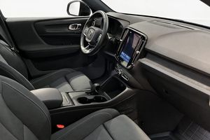 Volvo EX40 bild 5