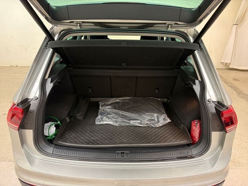 Volkswagen Tiguan bild 8