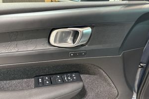 Volvo EX40 bild 20