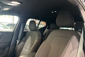 Volvo EX40 bild 18