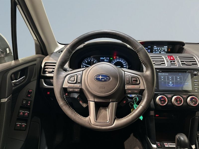 Subaru Forester bild 9