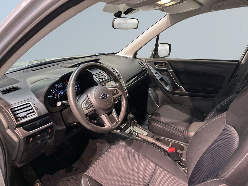 Subaru Forester bild 7