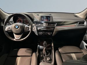 BMW X1 bild 8