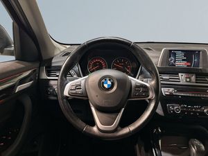 BMW X1 bild 9