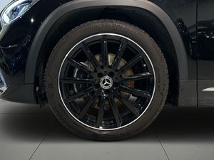 Mercedes GLA250 bild 14