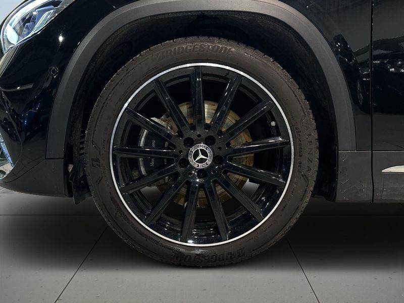 Mercedes GLA250 bild 14