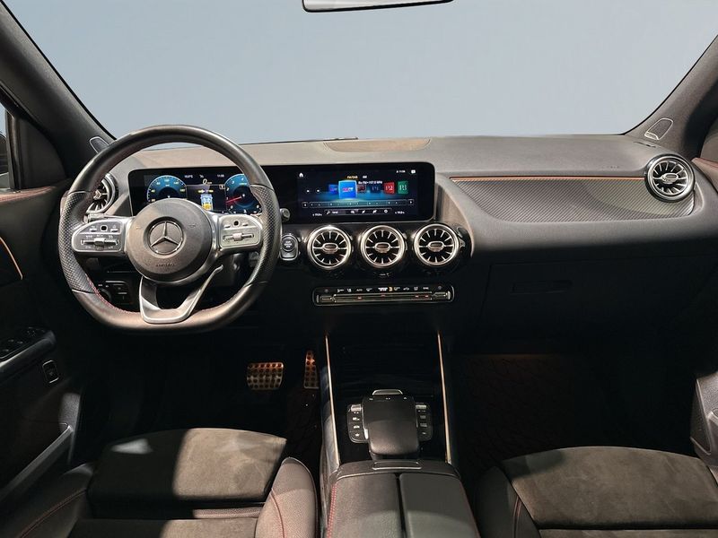 Mercedes GLA250 bild 8