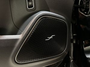 Mercedes GLA250 bild 21