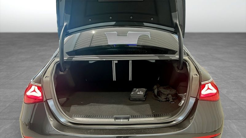 Mercedes E300 bild 10