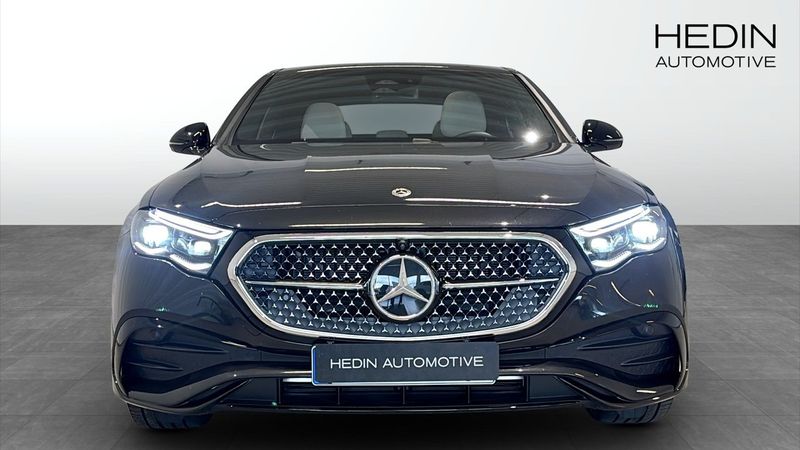 Mercedes E300 bild 8