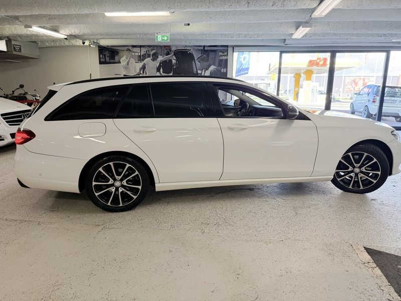 Mercedes E220 bild 6