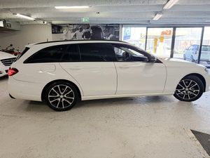 Mercedes E220 bild 11
