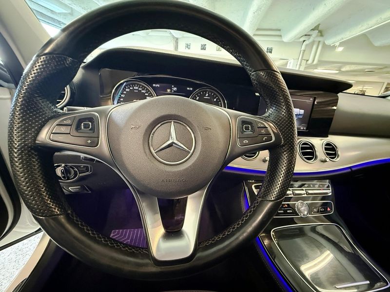 Mercedes E220 bild 13