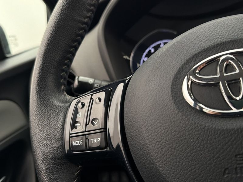 Toyota Yaris bild 14