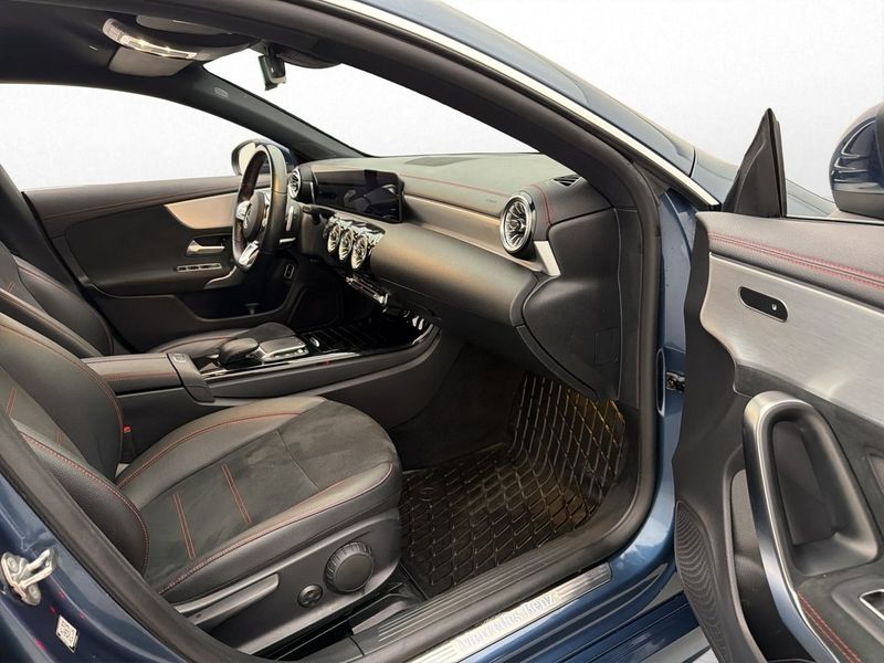 Mercedes CLA200 bild 25