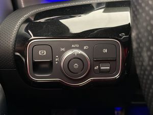 Mercedes CLA200 bild 28