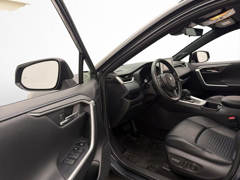 Toyota RAV4 bild 10