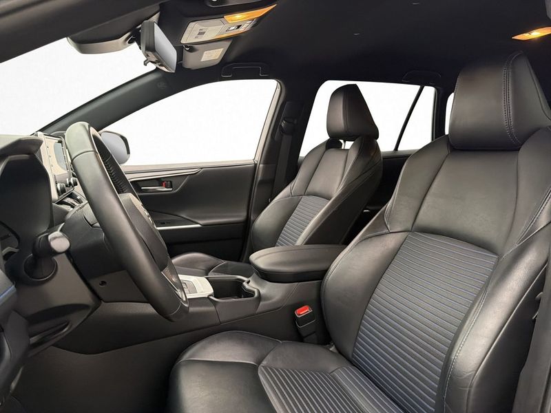 Toyota RAV4 bild 11