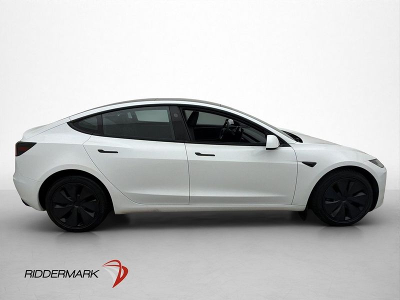 Tesla Model 3 bild 9