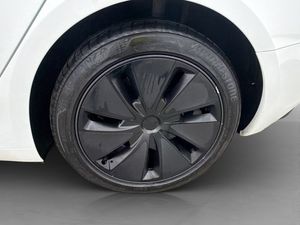 Tesla Model 3 bild 23