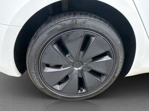 Tesla Model 3 bild 24