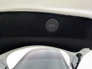 Tesla Model 3 bild 20