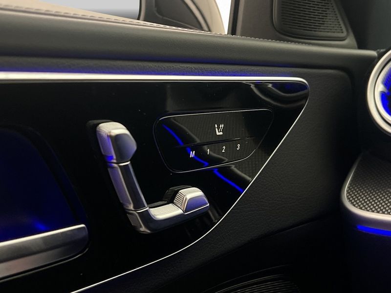 Mercedes C300 bild 12