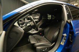 BMW i4 bild 18