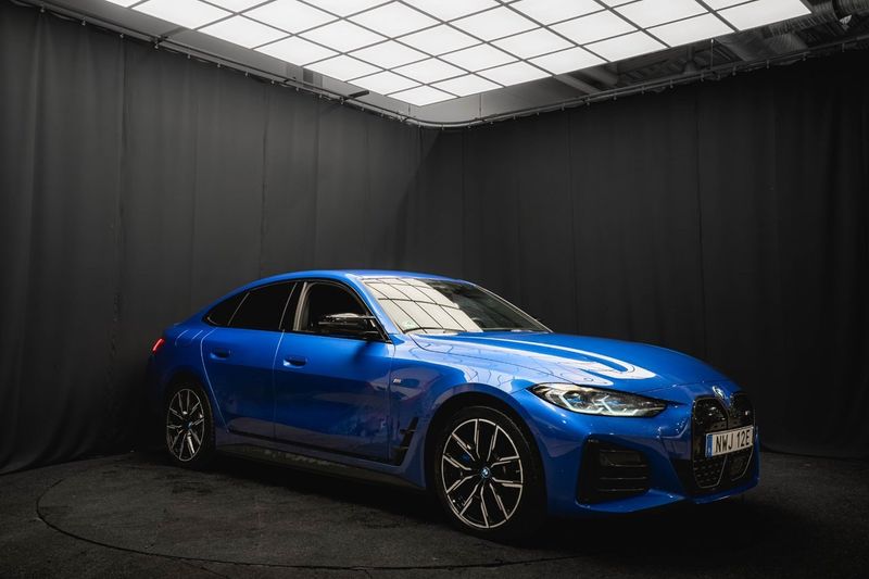 BMW i4 bild 5