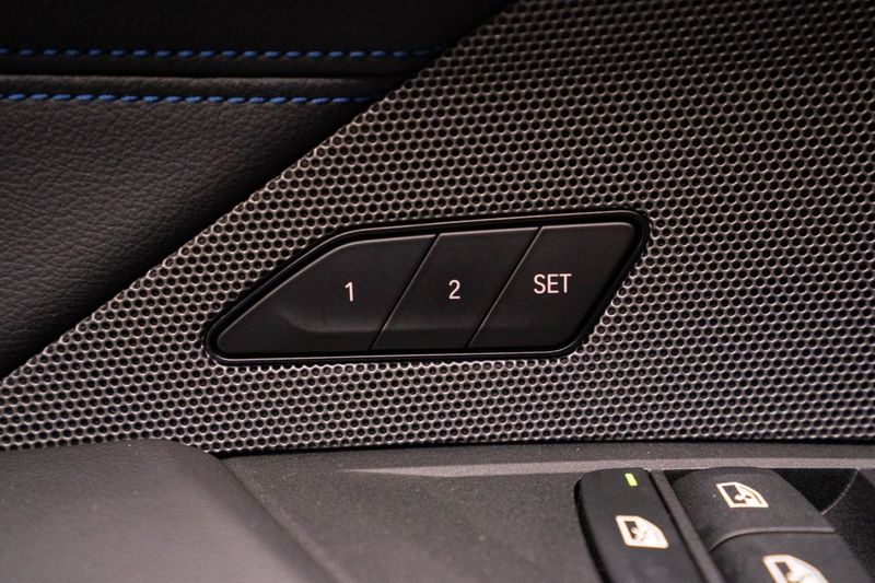 BMW i4 bild 15