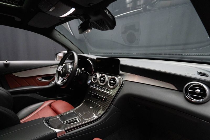 Mercedes GLC300 bild 13