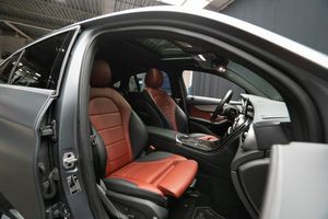 Mercedes GLC300 bild 15