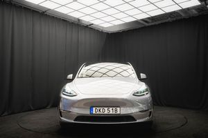 Tesla Model Y bild 4