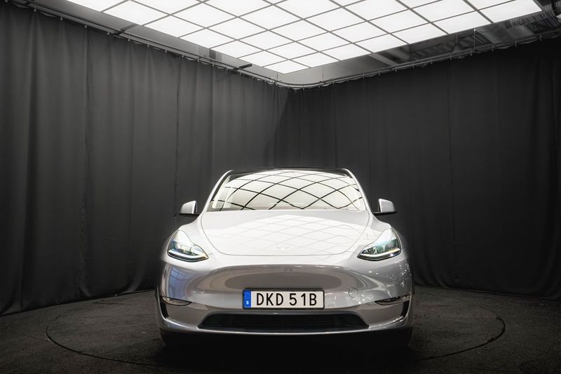Tesla Model Y bild 4