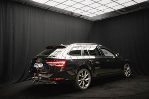 Skoda Superb bild 7