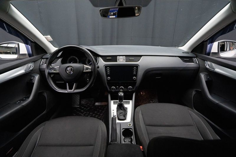 Skoda Octavia bild 11