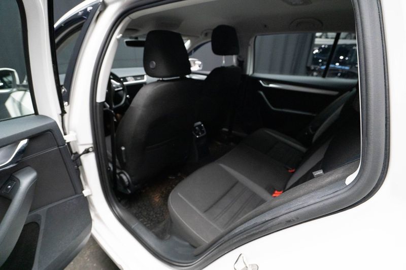 Skoda Octavia bild 14