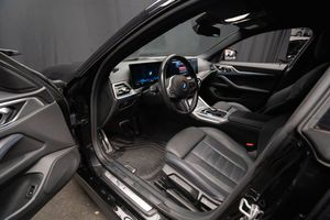 BMW i4 bild 11