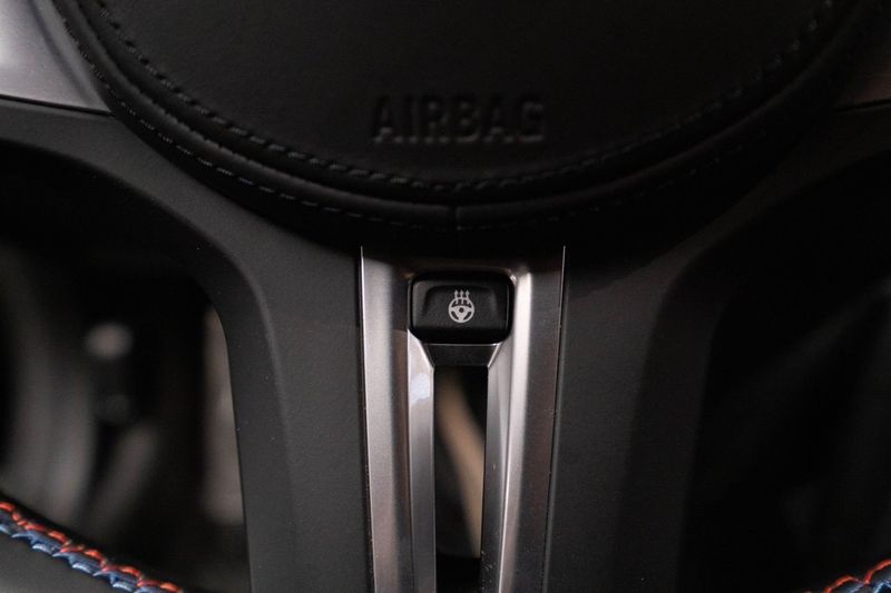 BMW i4 bild 21