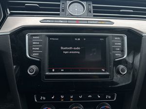 Volkswagen Passat bild 15