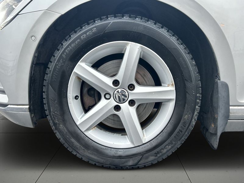 Volkswagen Passat bild 14