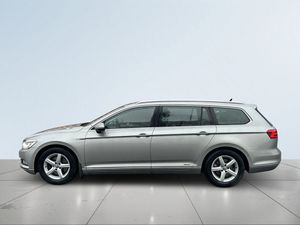 Volkswagen Passat bild 4